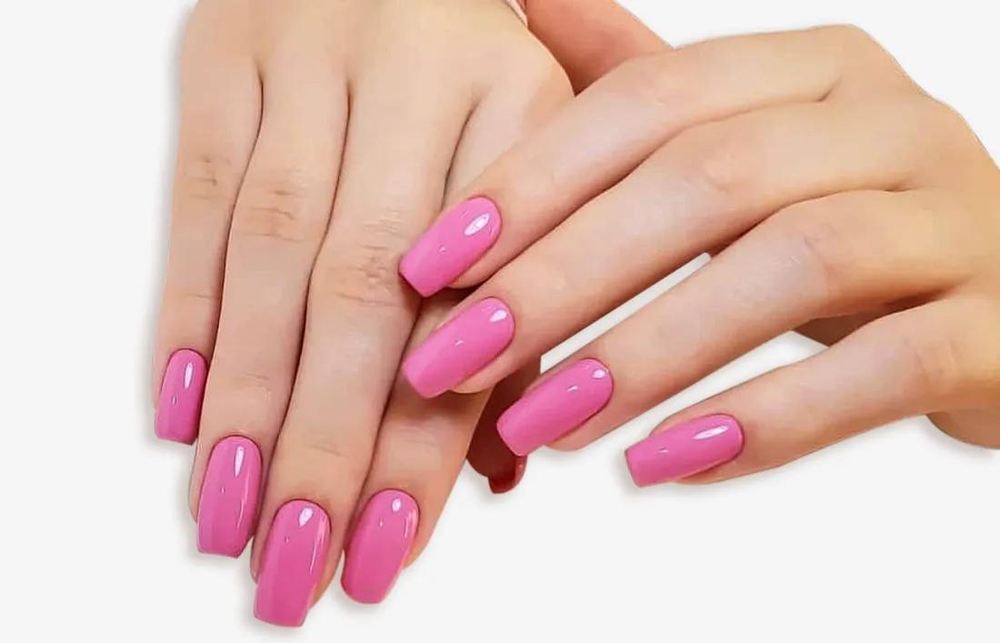 Silk Nail Extensions on a woman nails