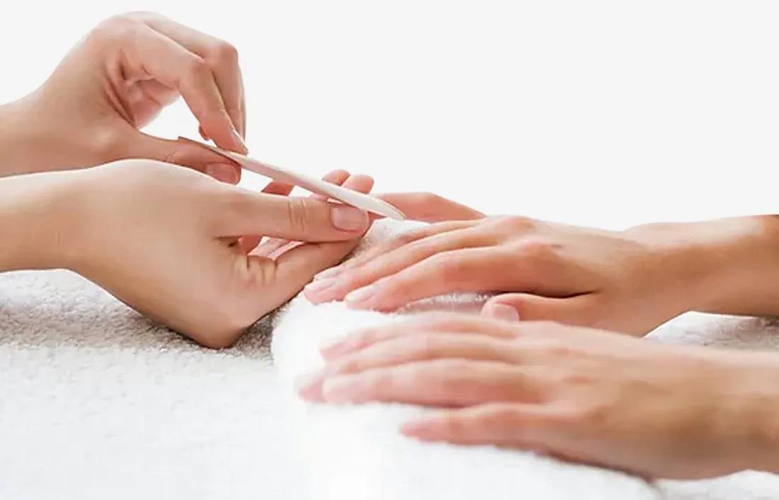 Precaution and care while opting for nail extension